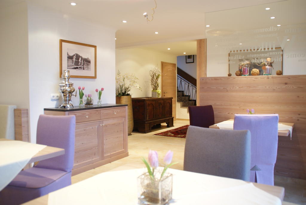 Hotel Garni Buchinger Saint Wolfgang エクステリア 写真